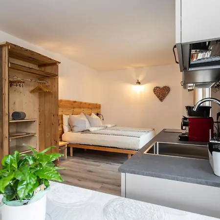 Agritur E-cinque * Salurn